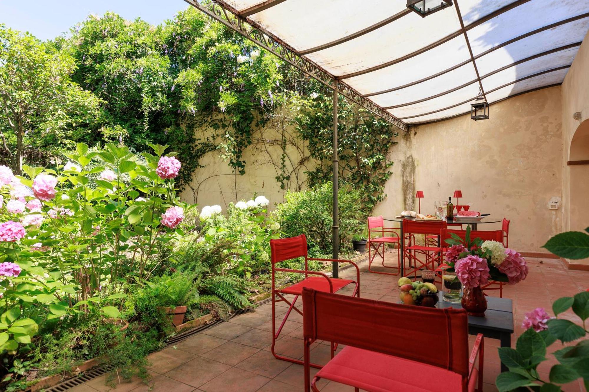 Florence Huge Apartment With Private Garden Exteriér fotografie